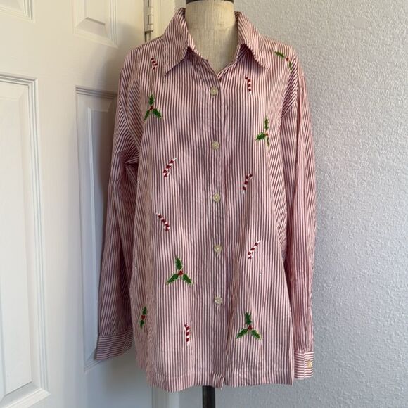 Quacker Factory mistletoe candy cane button down - Picture 1 of 11